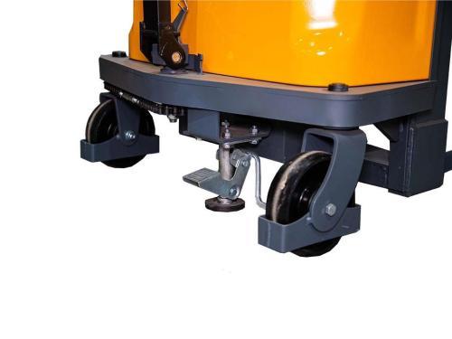 Штабелер с электроподъёмом XILIN CDD15B-E 1525 с раздвижными вилами 1.5т 2.5м