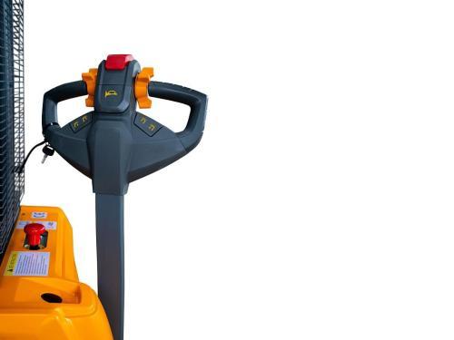 Штабелер самоходный электрический XILIN CDD12R16-EN с раздвижными вилами 1.2т 1.6м