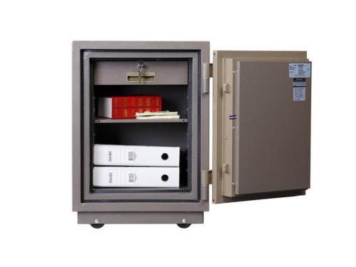 Огнестойкий сейф  VALBERG FRS-66T с трейзером