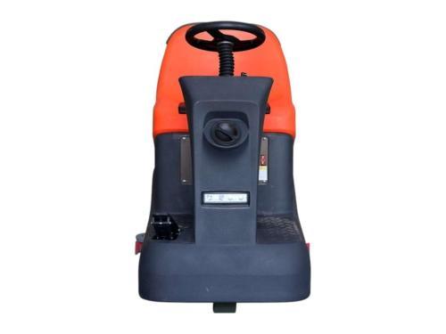 Поломоечная машина NOBLELIFT NR530 с местом для оператора