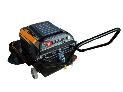 Подметальная машина TOR A100 с АКБ