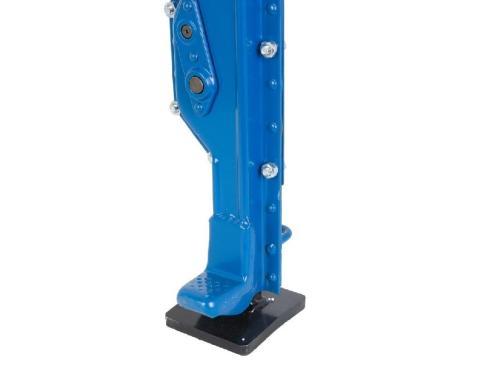 Домкрат реечный ДР TOR с обрезиненной ручкой