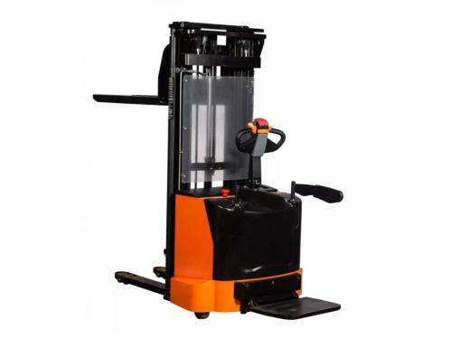 Штабелер самоходный электрический SIBLINE CL 1646GP с свинцово-кислотной АКБ 1.6т 4.6м