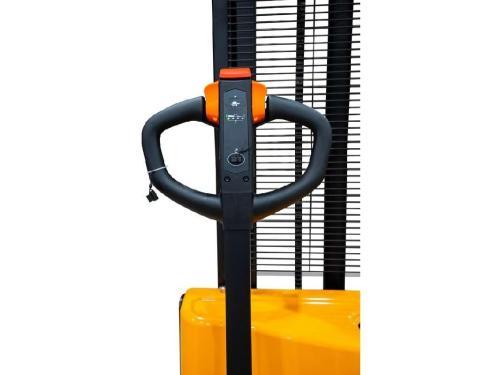 Штабелер самоходный электрический TOR CQDA1516-EL с гелевой АКБ 1.5т 1.6м