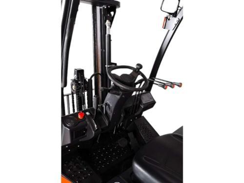 Погрузчик электрический четырехопорный NOBLELIFT FE4P28Q с литий-ионной АКБ 2.8т