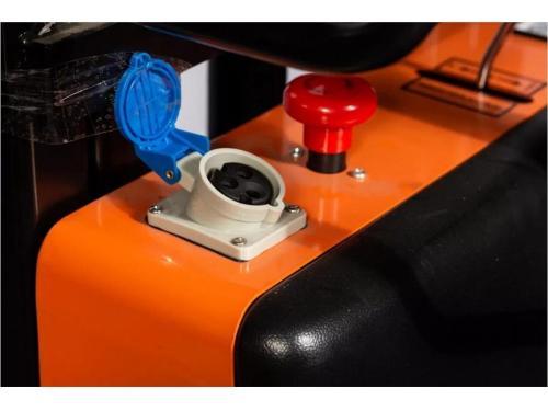 Штабелер с электроподъёмом SIBLINE SPN 1535 с раздвижными вилами 1.5т 3.5м