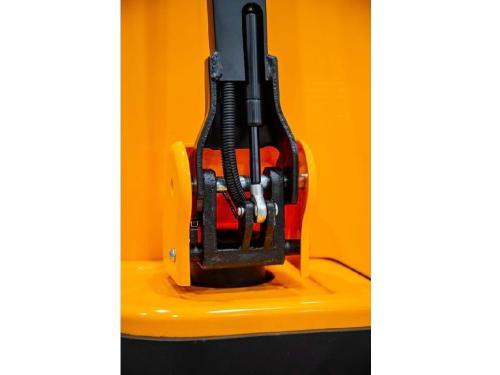 Штабелер самоходный электрический TOR CQDA1535-EL с гелевой АКБ 1.5т 3.5м