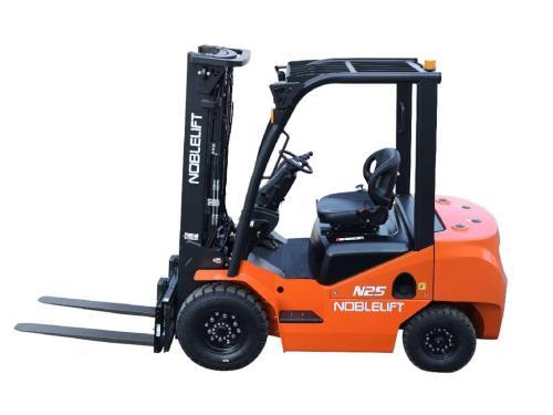Погрузчик дизельный вилочный NOBLELIFT FD15N 1.5т
